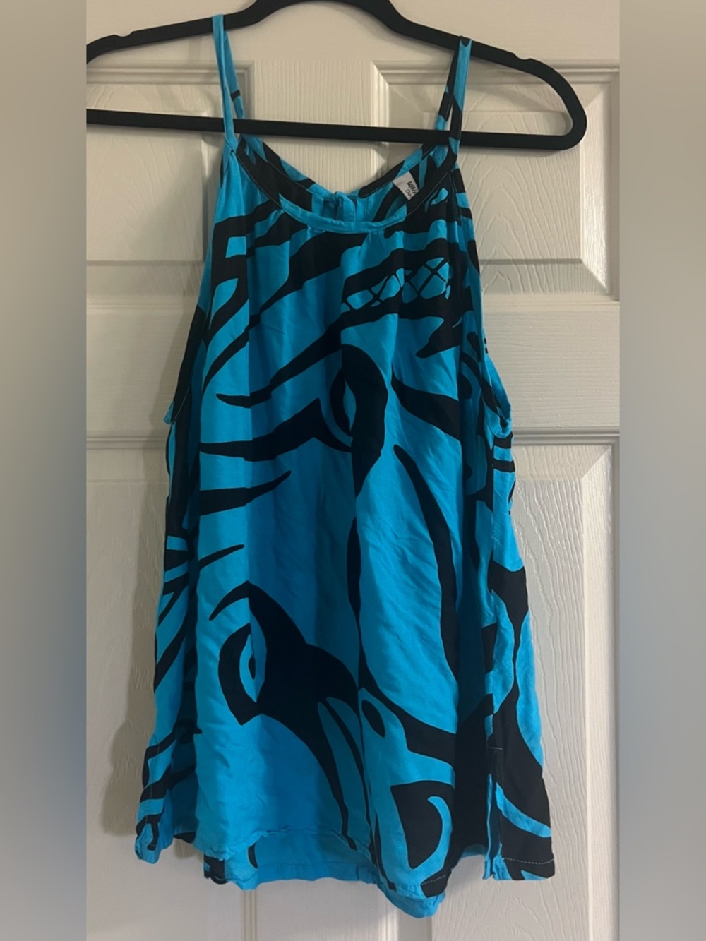 Wahine Toa Design- Blue & Black Printed Tank Top
